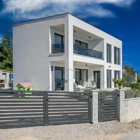 Holiday home Alma Krk *