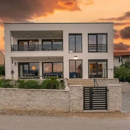 Alma Krk Holiday home *