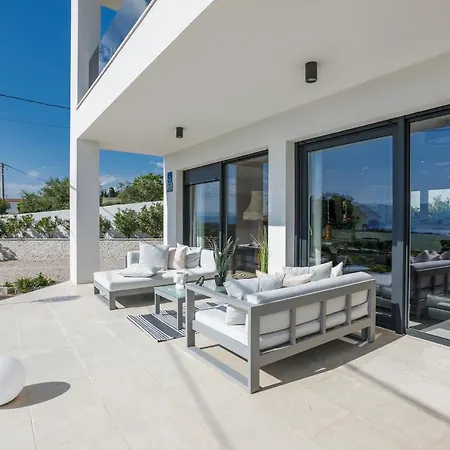 Holiday home Alma Krk *