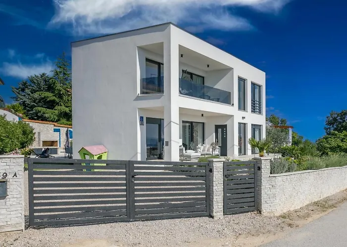 Dom wakacyjny Alma Krk *