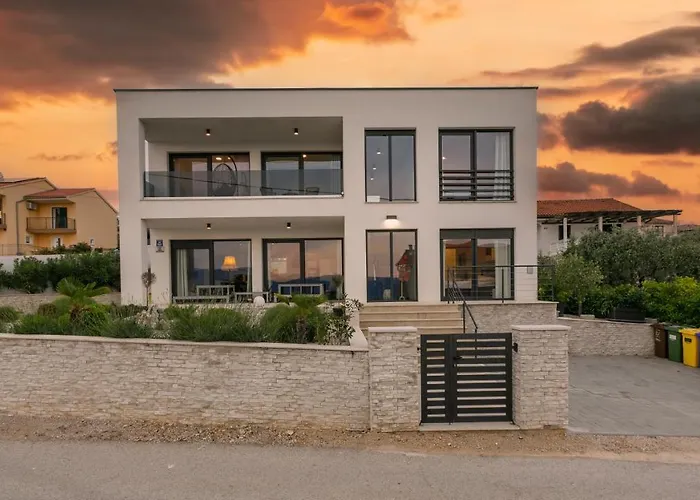 Alma Krk Dom wakacyjny *